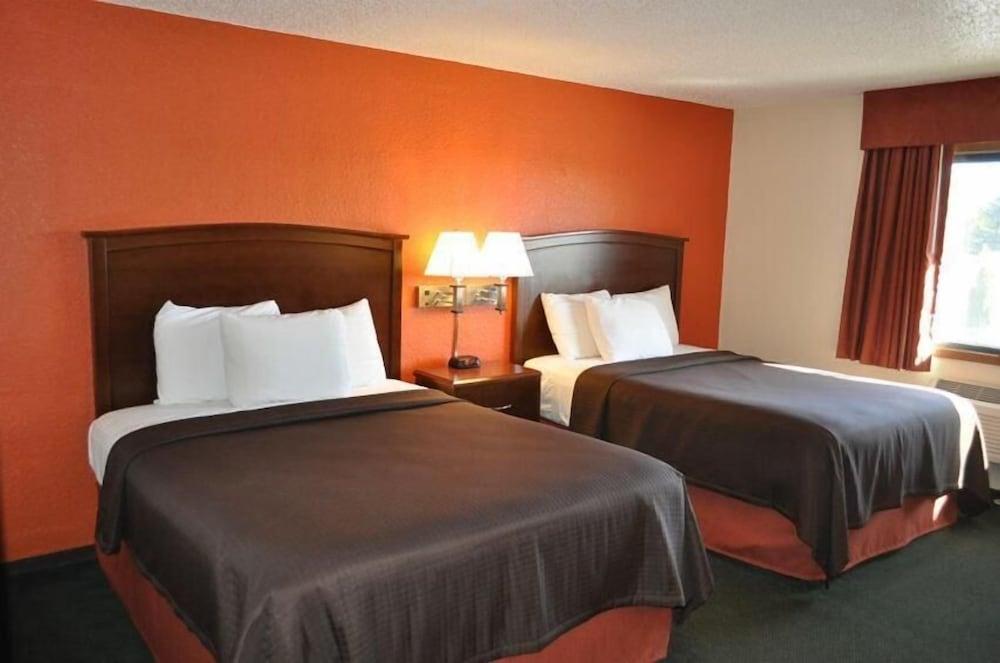 Americinn By Wyndham Plymouth Exterior foto
