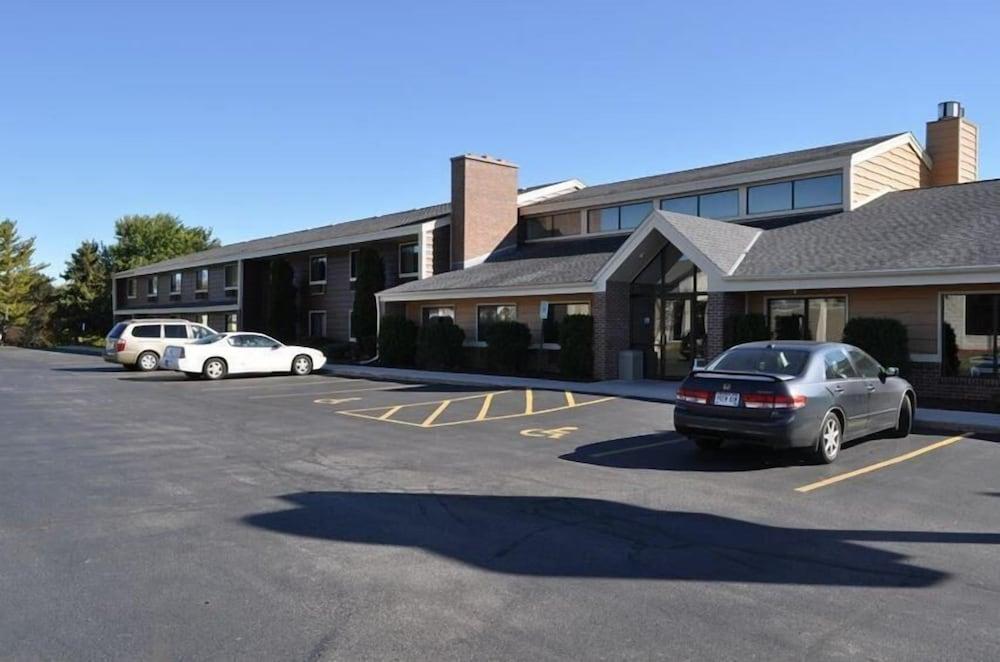 Americinn By Wyndham Plymouth Exterior foto